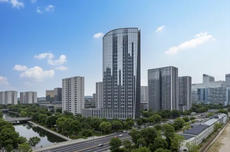 Manmei International Hotel (Hangzhou Oumei Financial City Wanda Plaza) Отели рядом с достопримечательностью «Guangfuchan Temple»