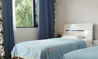 Home by the Lake · Post Inn