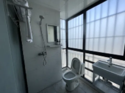 โฮมสเตย์ยูธเอ็นเคาน์เตอร์ (สาขาสถานีรถไฟฟ้าโฮ่วรุ่ย ท่าอากาศยานนานาชาติเซินเจิ้น)