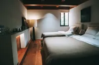 Ziyang Liubai Homestay