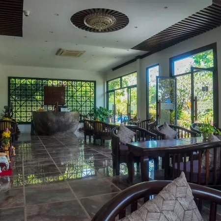 Lodge Moni Essara Kampot