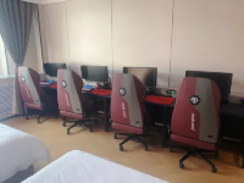 Panda E-Sports Hotel Hotels in Shuangyashan