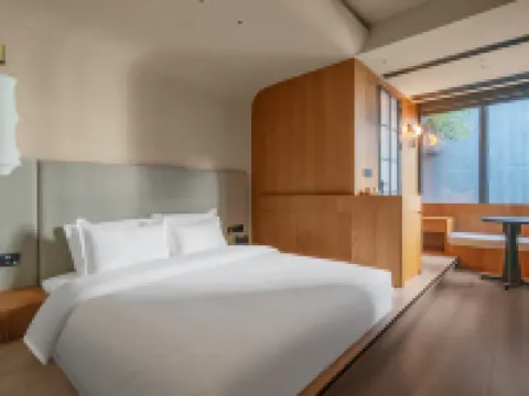 Lingnan Hotel (Guang'an Wuyue Plaza) 광안 호텔