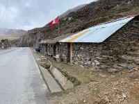 Kantu Inn - Tourist Lodging - Mountain view