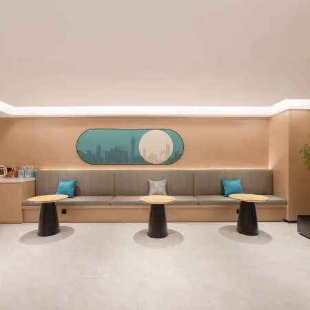 City Convenience Hotel (Nanning East Station South Square Branch)