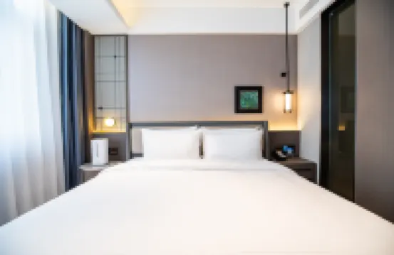 瀋陽港灣E飯店（瀋陽北站中街店）