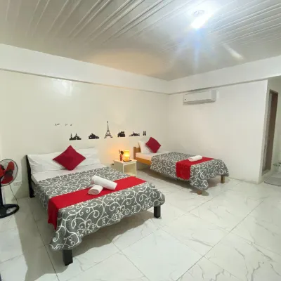 NGBMPC Hostel Puerto Galera 鄰近隆滩的酒店