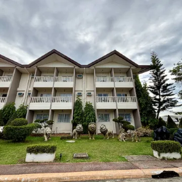 D' Leonor Inland Resort and Adventure Park