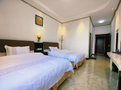 Jingmai Shichayanjing Homestay