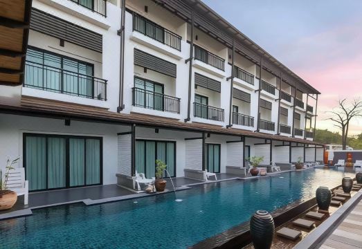 푸켓타 호텔 외관