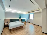 Greentreeinn(HuaiBeiGaoxinqu) 화이베이 호텔