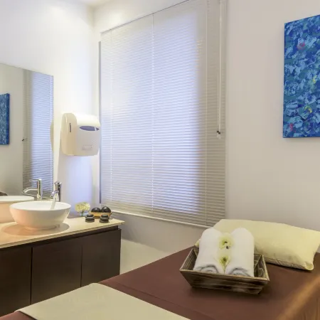 NH Collection Barranquilla Smartsuites Royal