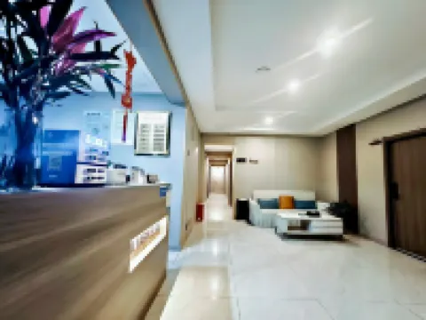 Yujia Hotel