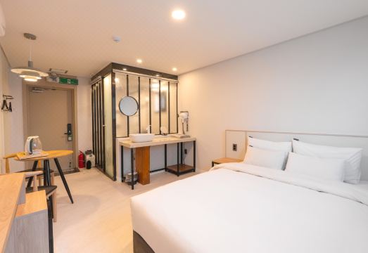 레스티아 스테이 수원역점