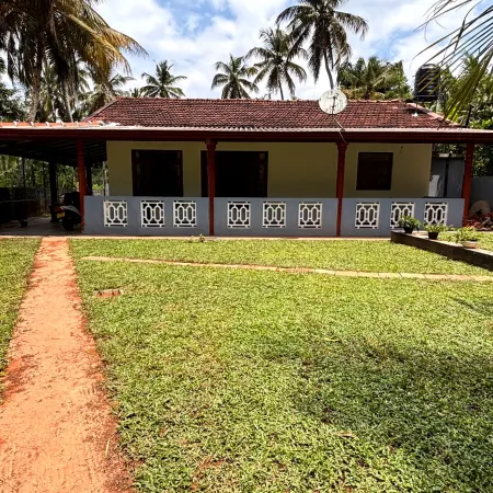 Chathu Villa Bentota