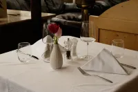 Grichting Hotel & Serviced Apartments - breakfast