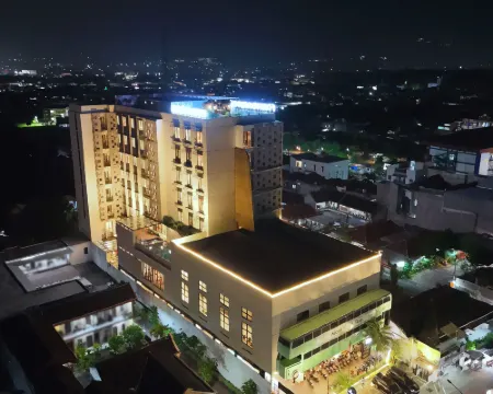 Hotel FortunaGrande Jember by Fosia Hotels Hotels in Jember