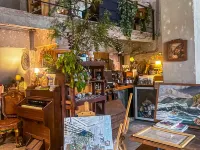UdonBackpackers Beds and Cafe Hotels near Bus Station 1
