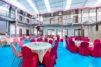 Shilin Wukeshu Hot Springs Resort Hotel