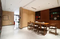 風瀾棲舎ホテル（西江千戸苗寨北門観光客サービスセンター） - 2つ星