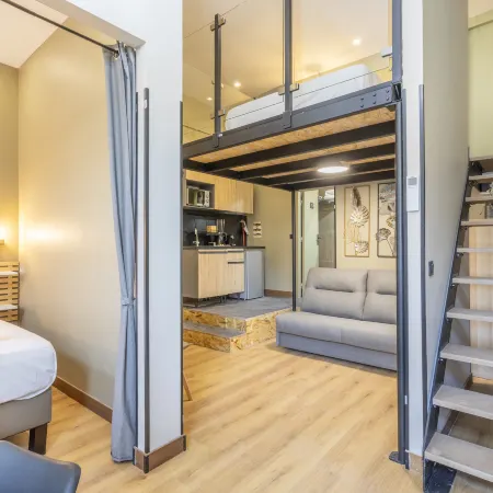 ADIRA Marseille Montgrand 2 étoiles