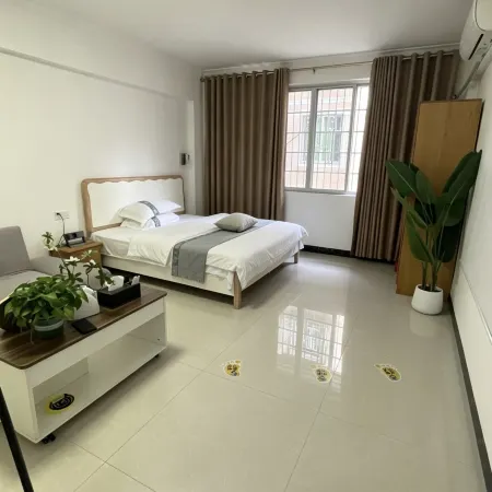 Hezhou · Yijia | YI JIA Homestay (Lingfeng Plaza)
