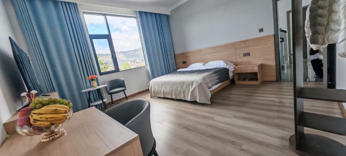 yue xi xiao zhan hotel Hotels in Heqing