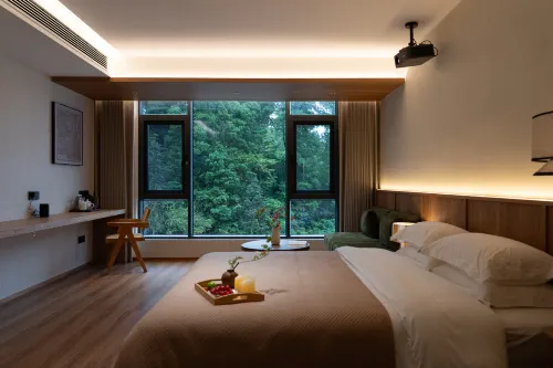 Floral Hotel · Wuyuan Fanglin Yayuan Homestay (Wuyuan High-Speed Rail Station Branch) - Afhentnings-/afleveringstjenester