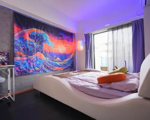 4 minutes from Shinjuku central. Comfortable bed. Cyber Shinjuku Room Hotels in Tokyo