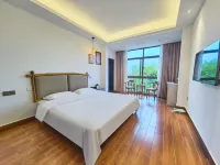 Wuyishan Yanzong Shuixie Homestay (Sangu Resort Area)