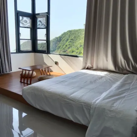 Qingfeng Yaju Homestay