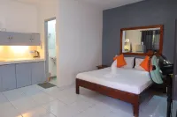 JD's Apartments - พร้อมระเบียง