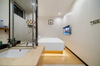 Jiuhou Konggu Youlan Hotel (Xiangshan Dancheng Pedestrian Street) - موقف سيارات