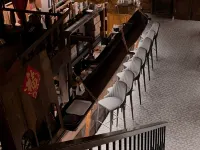 Astrid Lofts - ที่มีบาร์