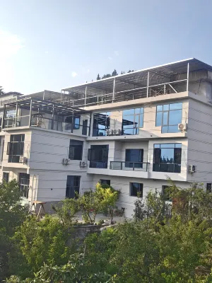 Huangguoshu Muyue Mushan Homestay (Huangguoshu Scenic Area)