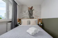 Lumina 3-rooms Apart near the Główna Train Station - 신규