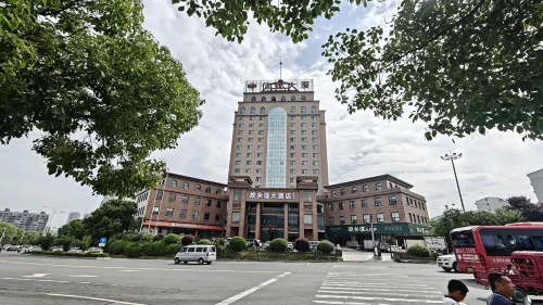 Guxiangfeng Hotel （Xinxian Railway Station Branch）