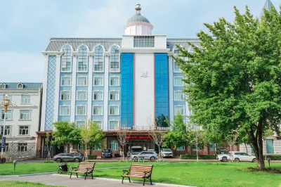 โรงแรมฮอลิเดย์ว่างเจียง สาขาริมแม่น้ำเฮ่ยเหอ เฮยหลงเจียง โรงแรมใน
