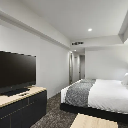 Daiwa Roynet Hotel Tokyo Kyobashi Premier Отели рядом с достопримечательностью «Конгресс-центр Square Nihonbashi»