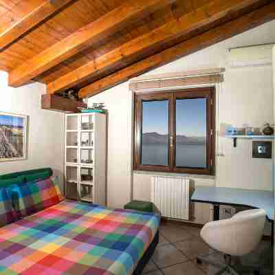 LAKE VILLA BELVEDERE Rooms