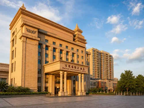 BaiYue International Hotel - parkir