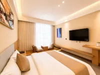CLOVER HOTEL & SPA Hotels in Khan Mean Chey