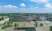 Guigang Bushan Naxiang International Hotel (Bushan Gujun Branch) - Bjergudsigt