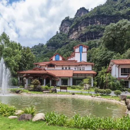 Wuyi Mountain Villa