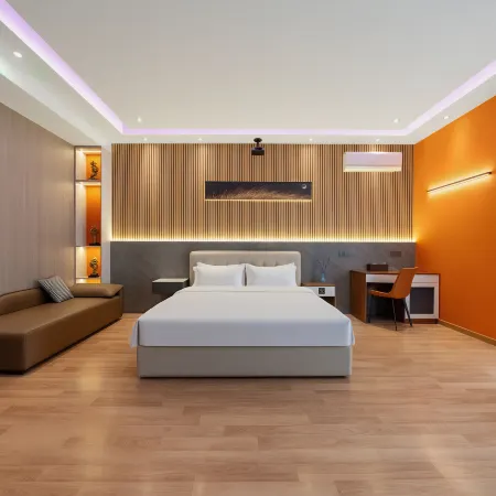 Enjoy Love 520 Movie E-sports Hotel (Jinan Olympic Sports Center)