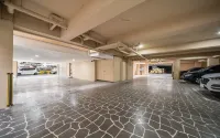 Pyeongtaek Belle Hotel - parking