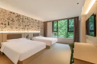 Haiyou Lushan Scenic Area Guling Street Hotel - 2 ดาว