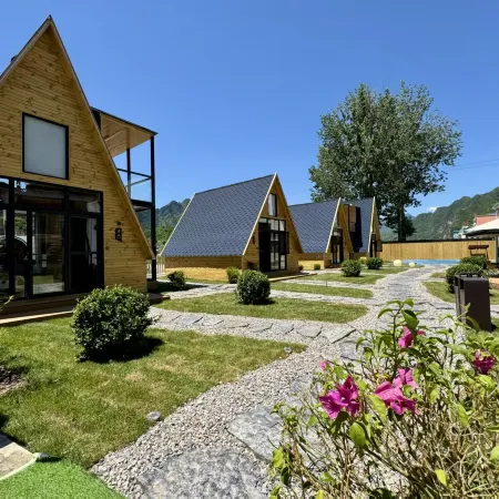 Yushe Chalet · Homestay (Bailixia)