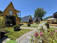 Yushe Chalet · Homestay - 2-Star