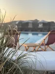Thronos Suites - 4-Sterne